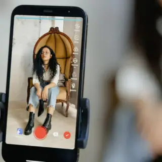 10 Popular TikTok Influencers to Follow for Fashion Hacks