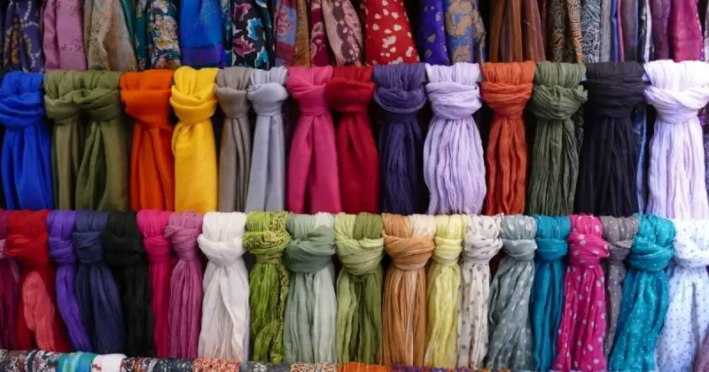 Top Multifunction Scarves That Redefine Fashion in 2025